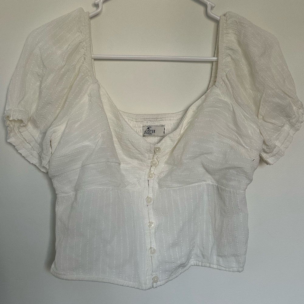 HOLLISTER puff sleeve button blouse